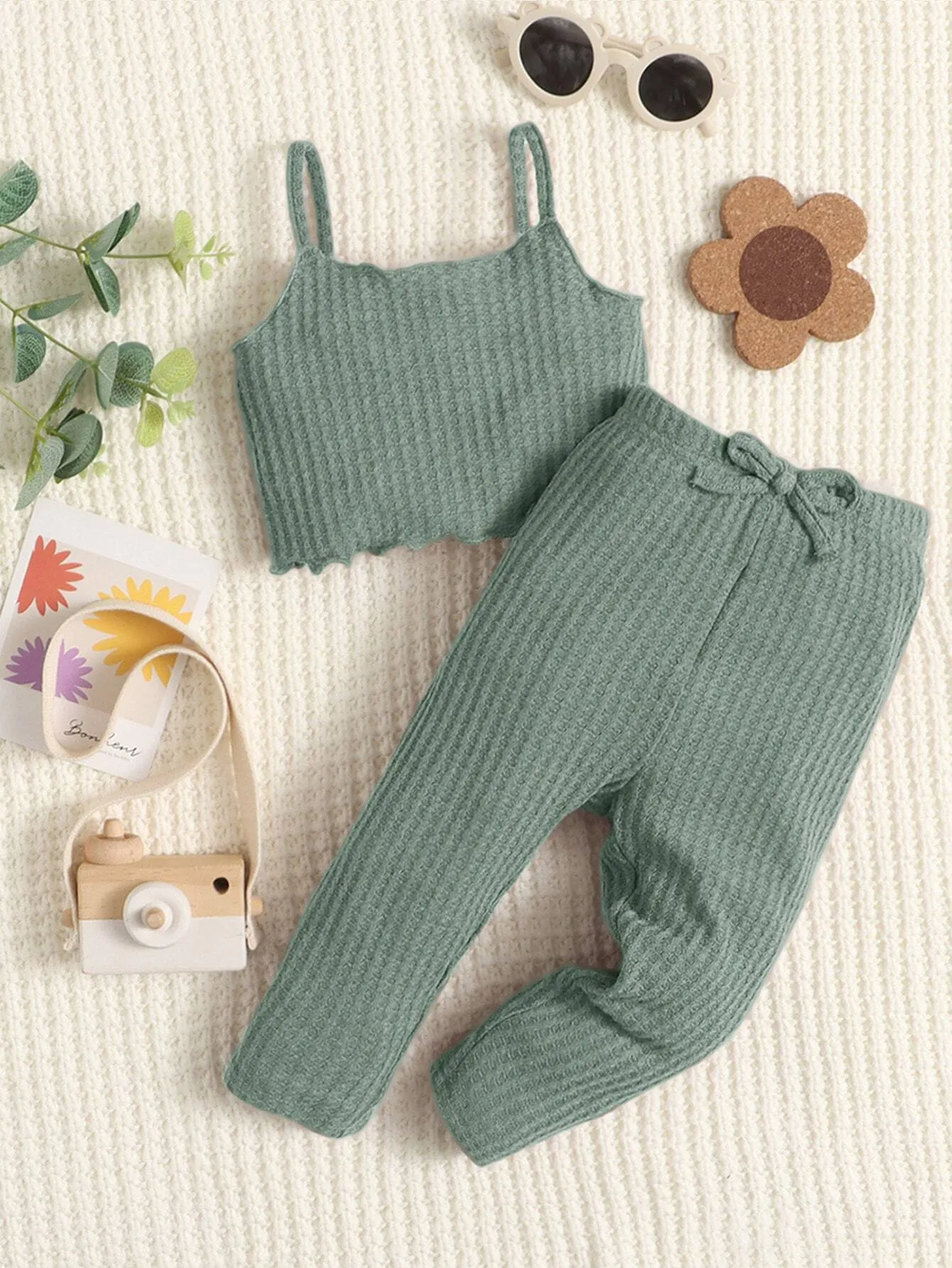 SHEIN Baby Girl Solid Texture Camisole And Long Pants Casual Comfortable Outfit