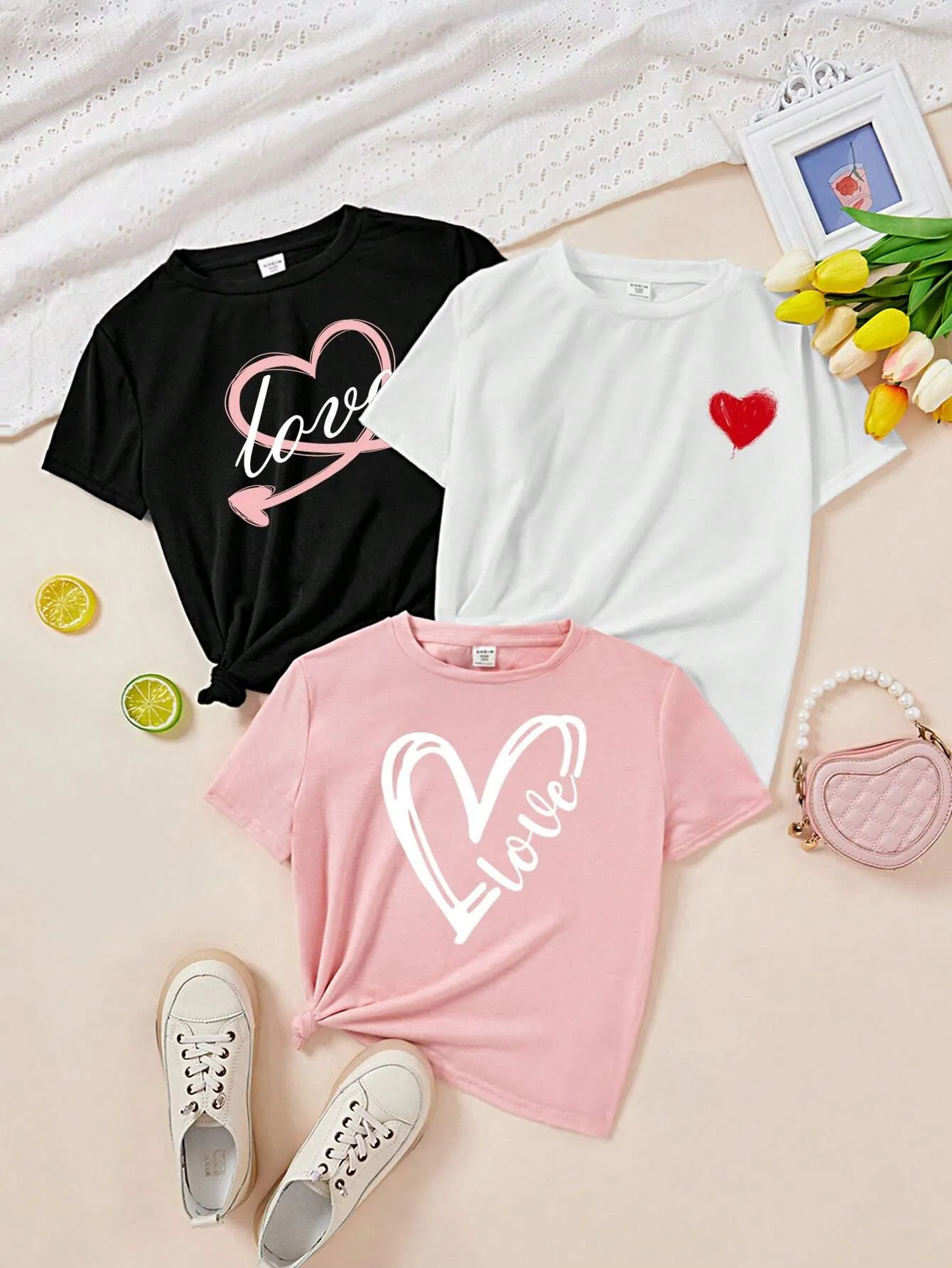 Tween Girl Casual Simple Cartoon Girl Artery Portrait Pattern Multicolor T-Shirts, Suitable For Summer